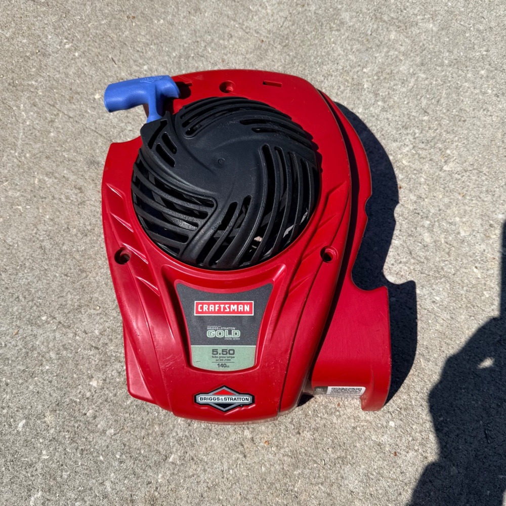 Craftsman Briggs & Stratton 140cc 5.50 Torque Engine Shroud Recoil Starter Red